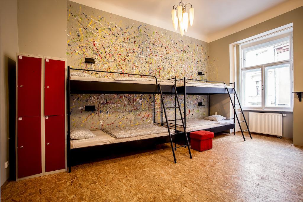 Ahoy! Hostel Praga Habitación foto